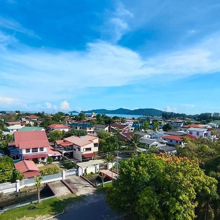 Megah D'Aru Hotel Kota Kinabalu Buitenkant foto